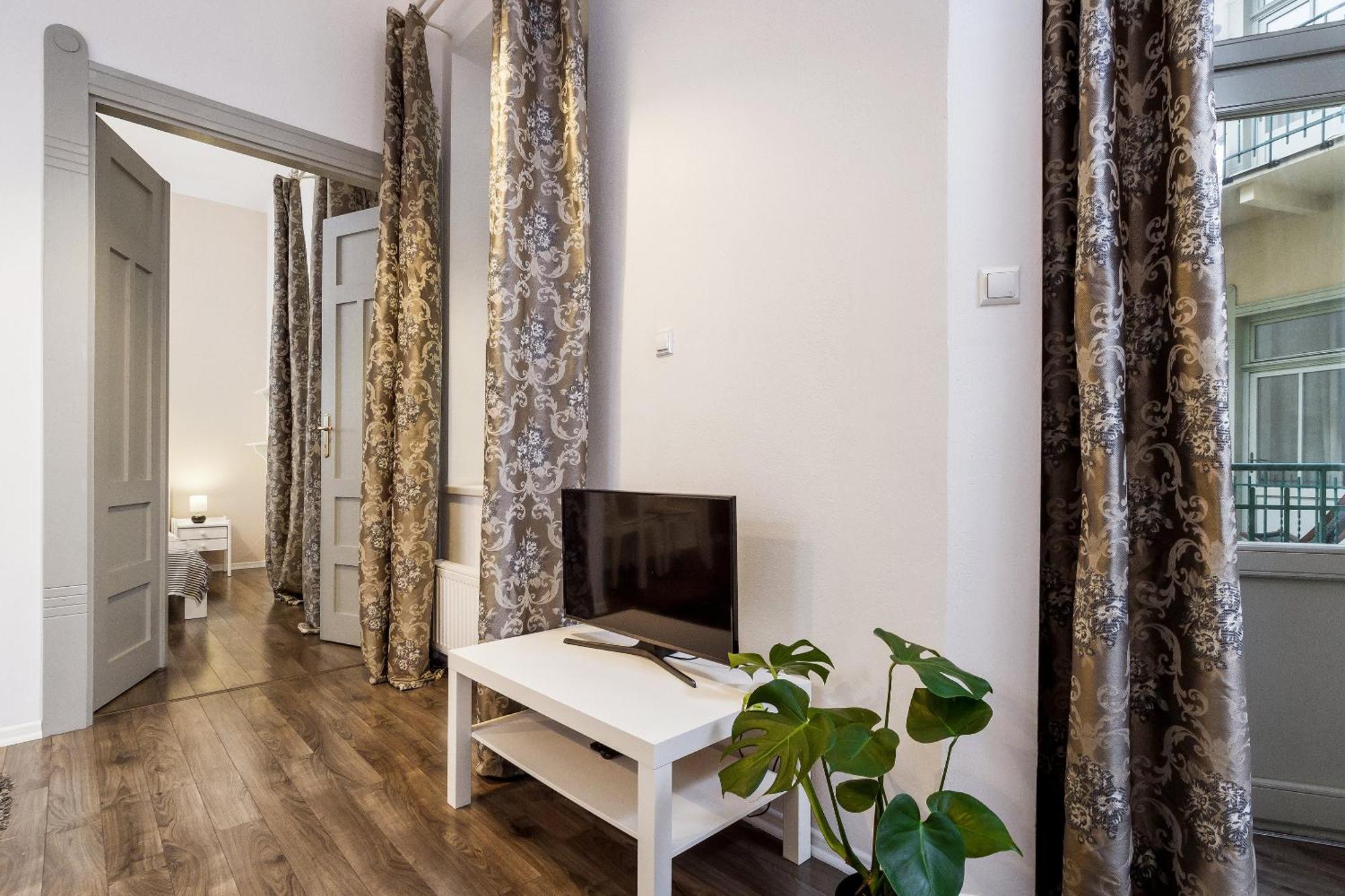 Main Station - 8 Rakowicka Street Apartment Красков Екстериор снимка